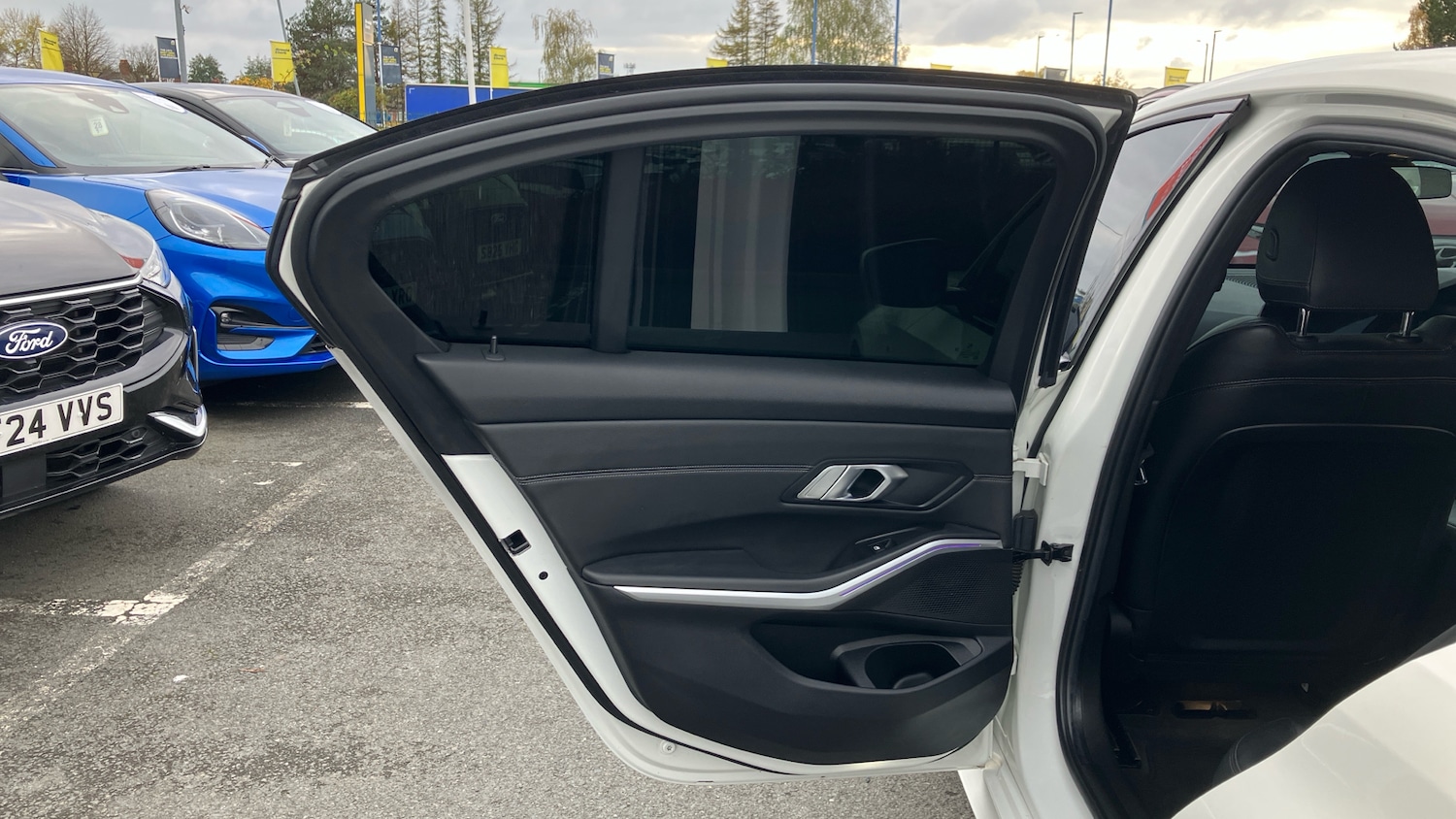 Used BMW 3 Series 2019 for sale - 76507280: Photo 35