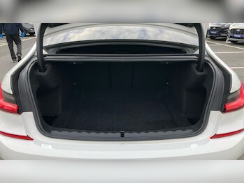 Used BMW 3 Series 2019 for sale - 76507280: Photo