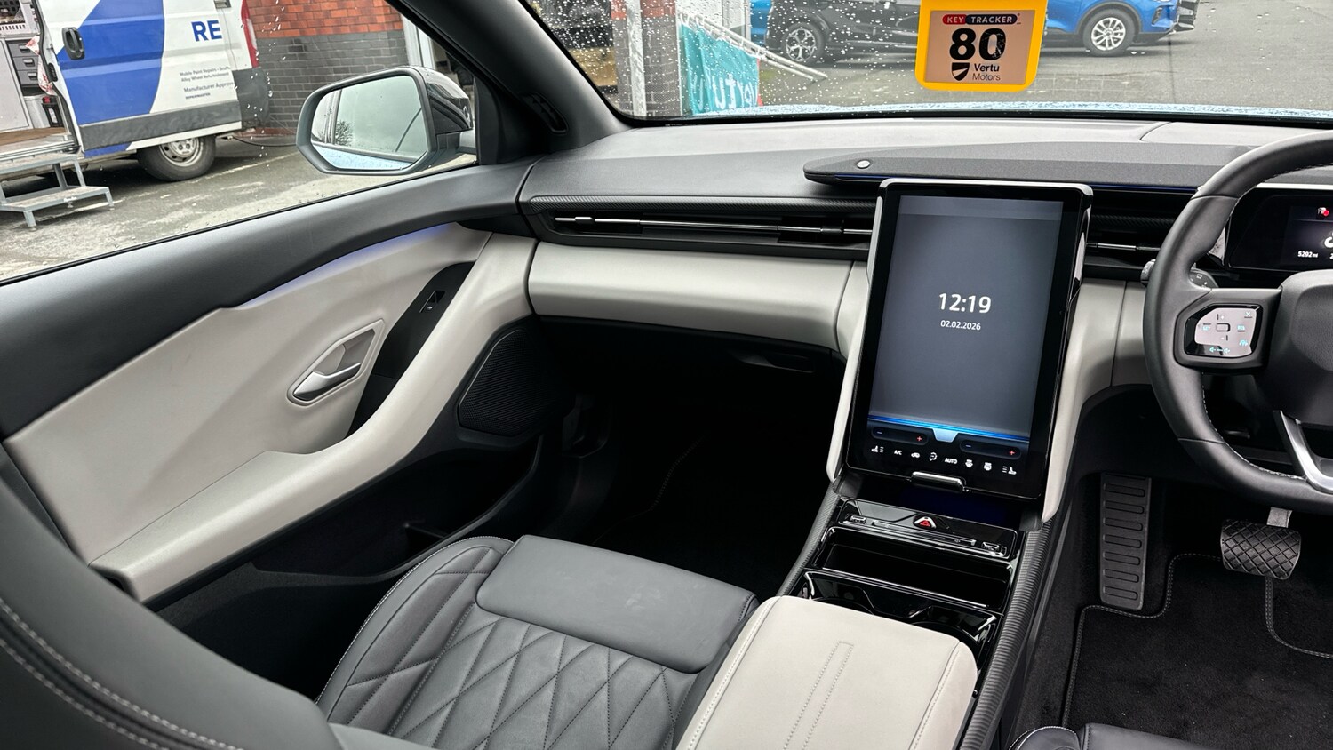 Used Ford Explorer 2025 for sale - 77416891: Photo 14