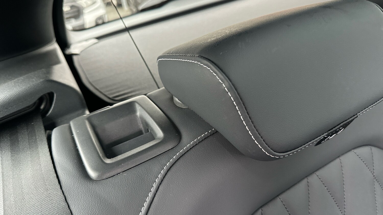 Used Ford Explorer 2025 for sale - 77416891: Photo 31