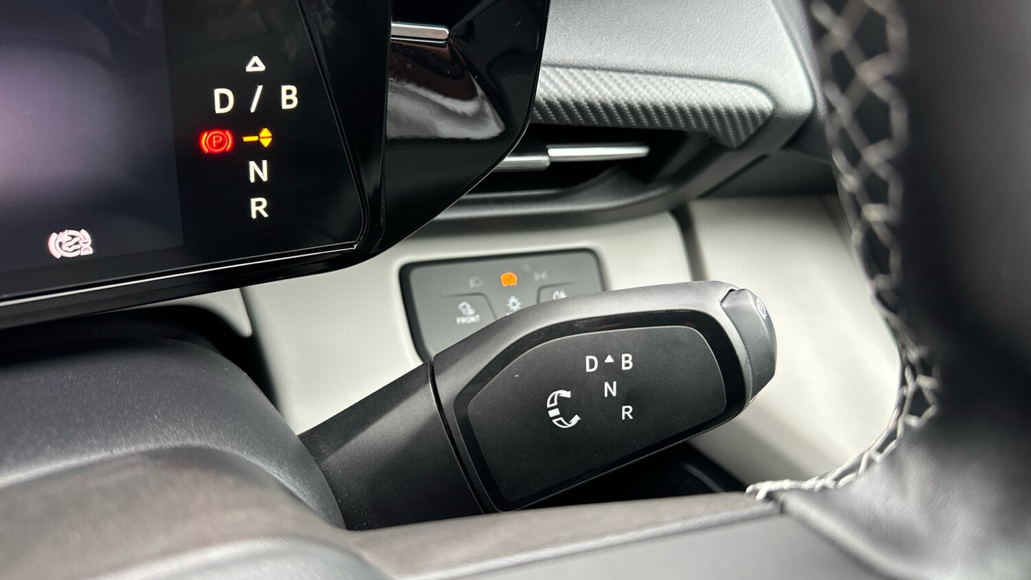 Used Ford Explorer 2025 for sale - 77416891: Photo 36