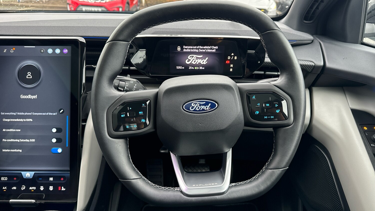 Used Ford Explorer 2025 for sale - 77416891: Photo 38