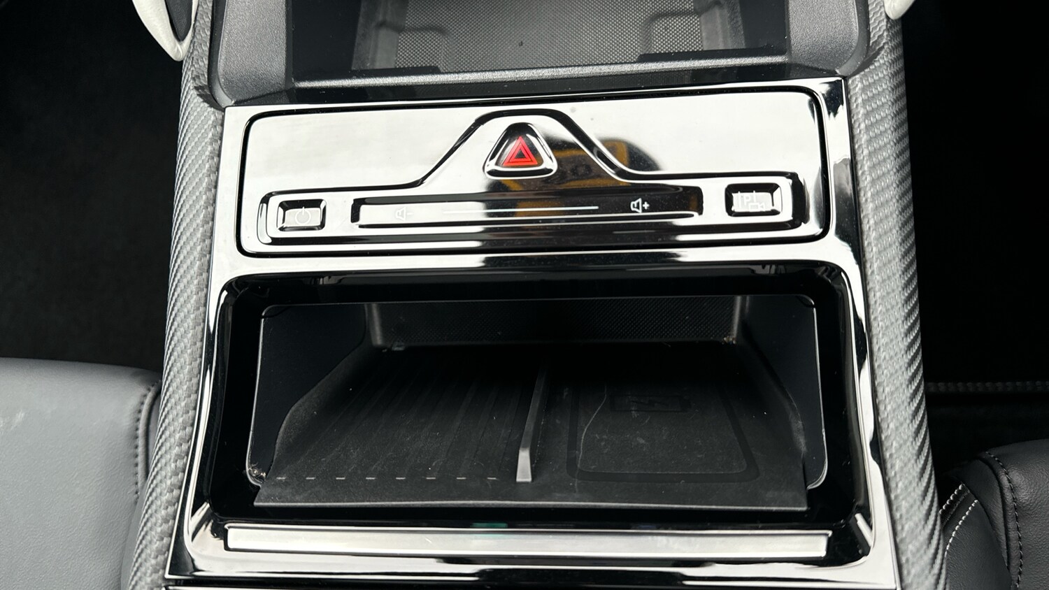 Used Ford Explorer 2025 for sale - 77416891: Photo 40