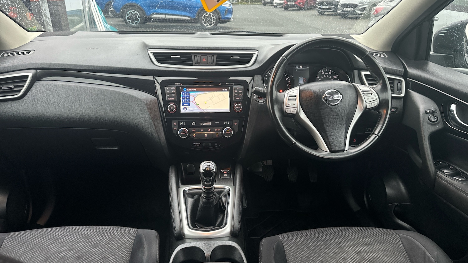 Used Nissan Qashqai 2017 for sale - 77300948: Photo 15