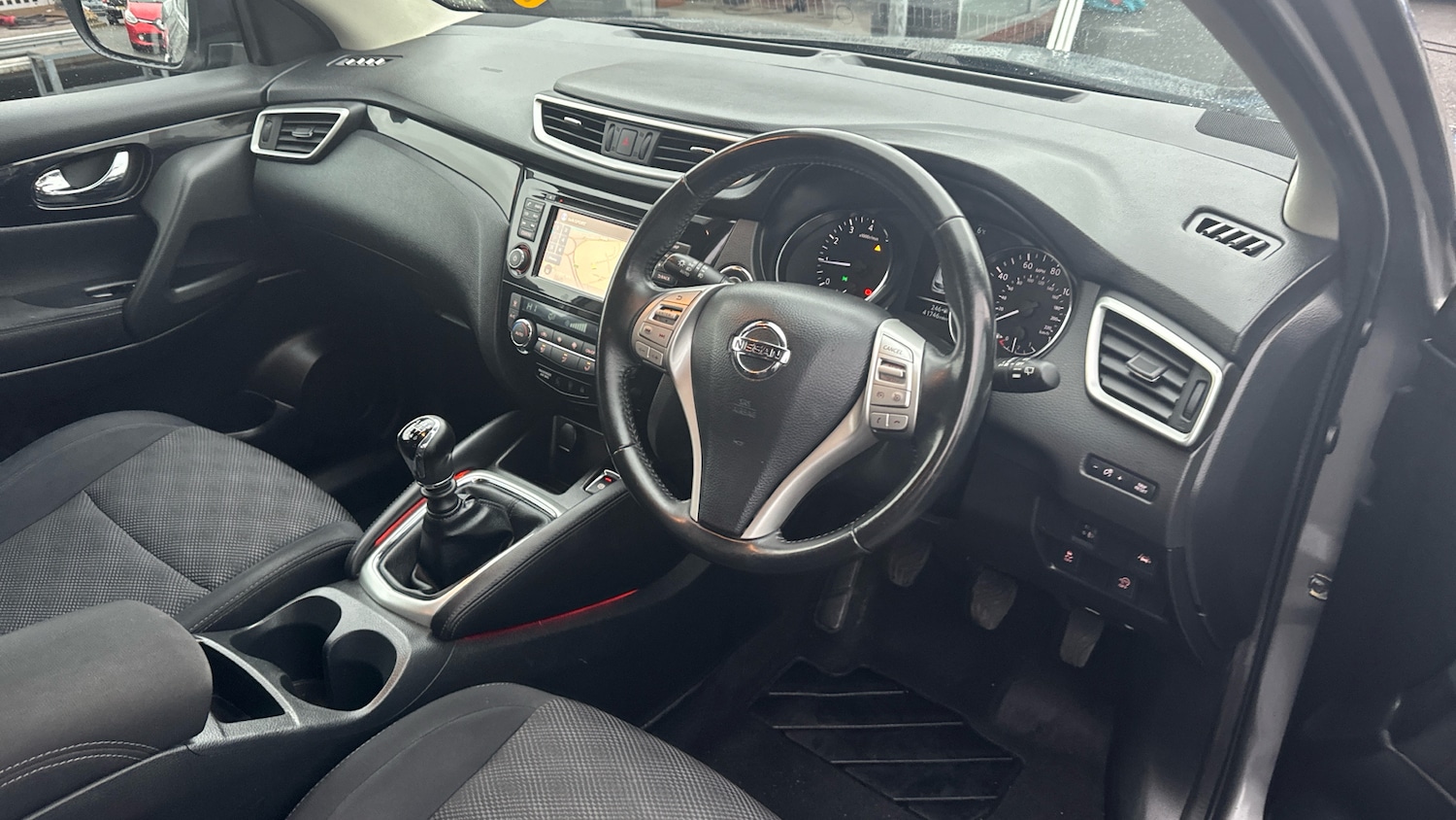 Used Nissan Qashqai 2017 for sale - 77300948: Photo 16