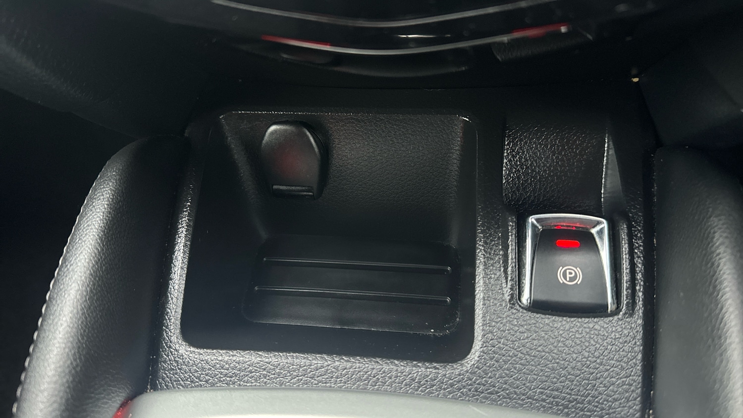 Used Nissan Qashqai 2017 for sale - 77300948: Photo 41