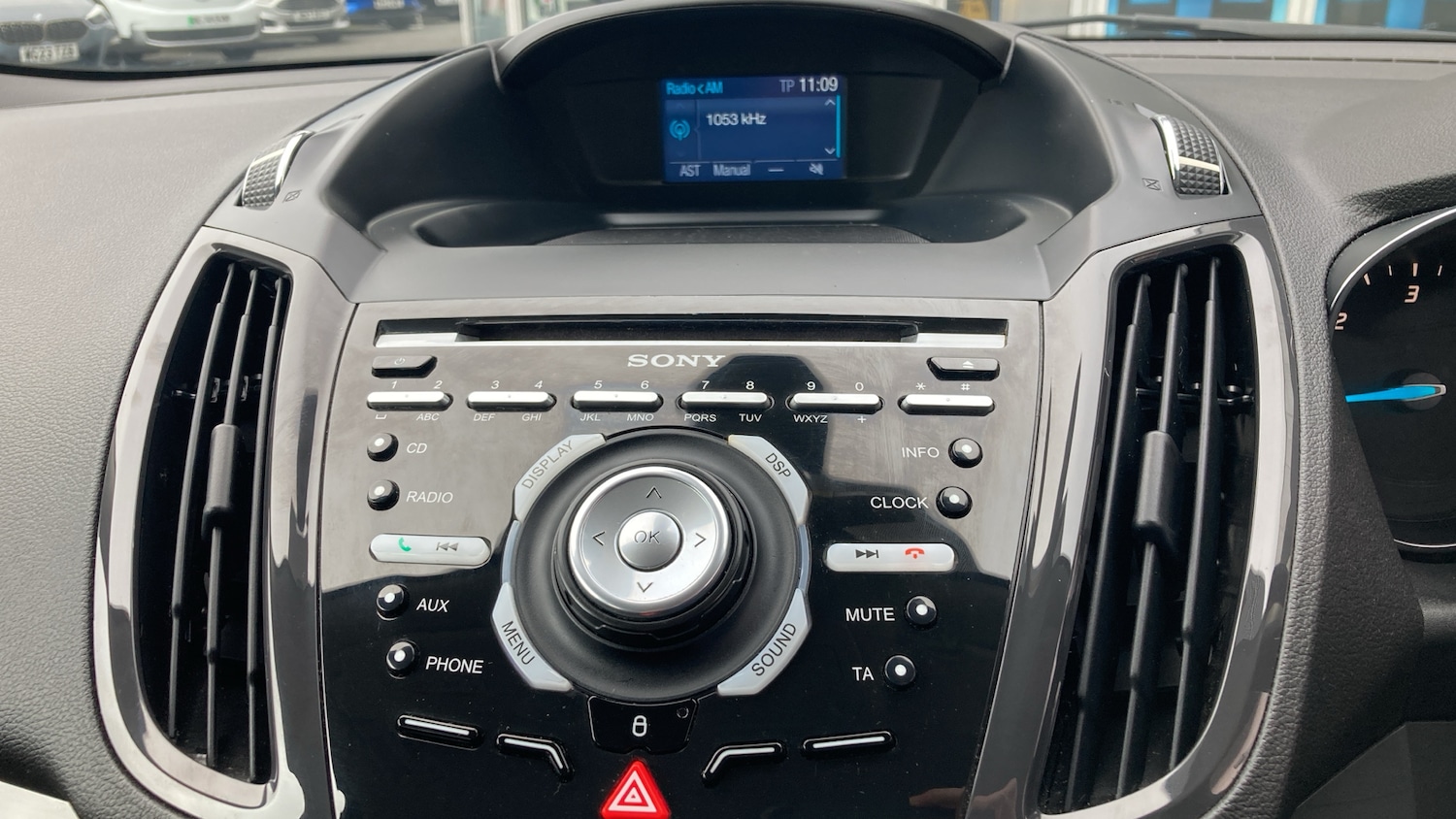 Used Ford Kuga 2015 for sale - 77812838: Photo 10