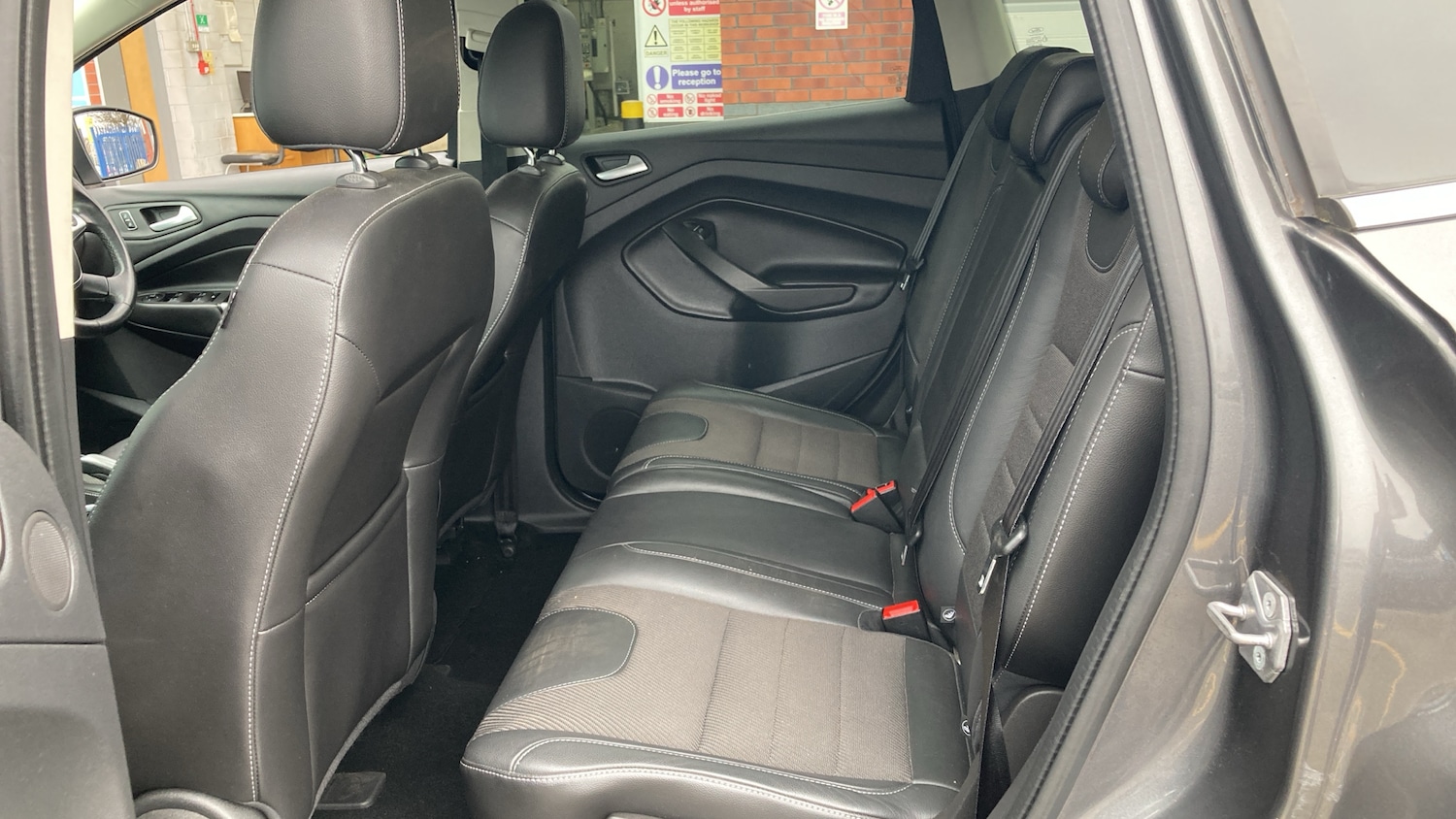 Used Ford Kuga 2015 for sale - 77812838: Photo 19