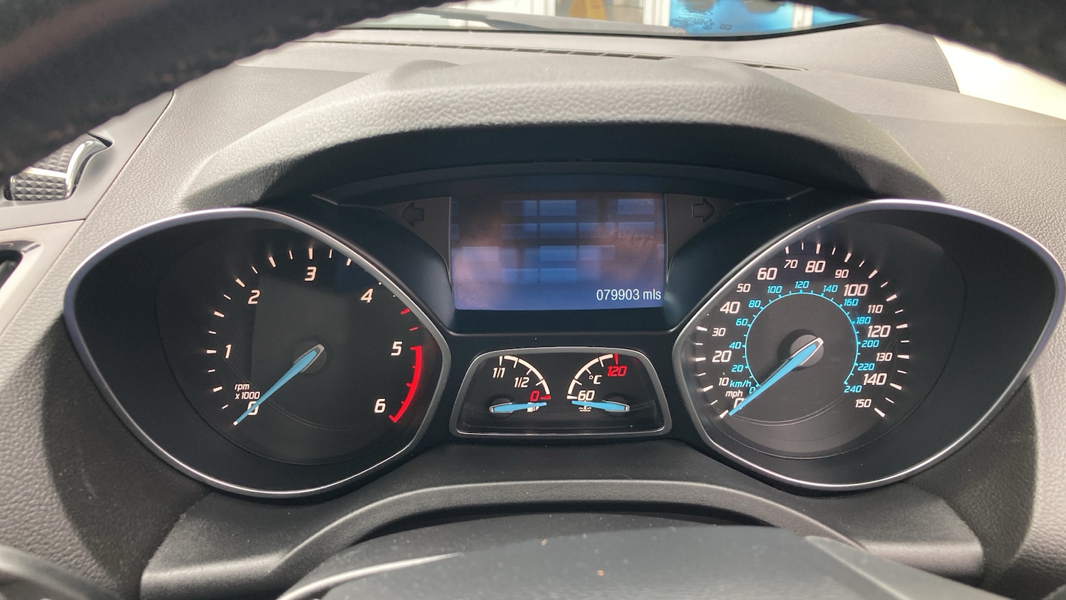 Used Ford Kuga 2015 for sale - 77812838: Photo 21