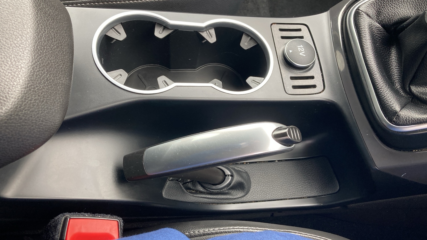 Used Ford Kuga 2015 for sale - 77812838: Photo 40