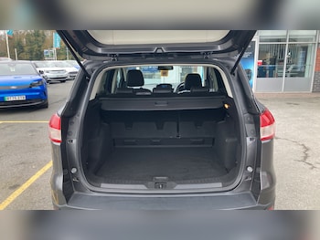 Used Ford Kuga 2015 for sale - 77812838: Photo