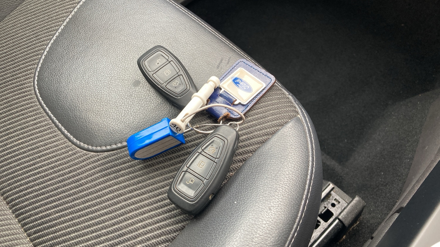 Used Ford Kuga 2015 for sale - 77812838: Photo 8