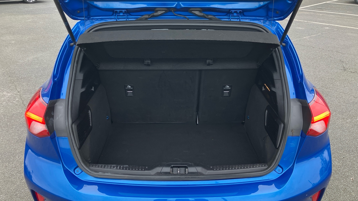 Used Ford Focus 2020 for sale - 77605131: Photo 4