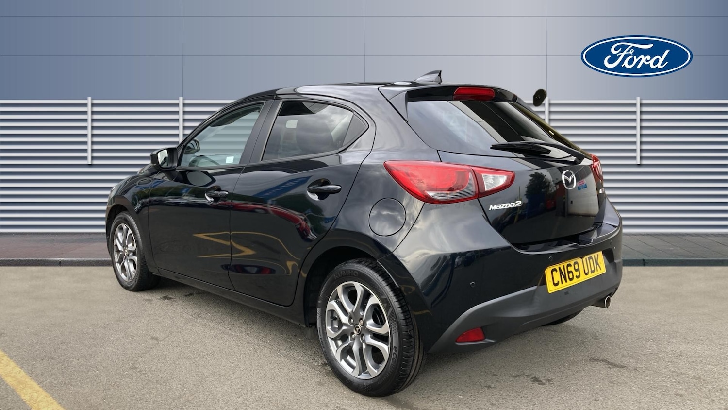 Used Mazda Mazda2 2019 for sale - 76352909: Photo 2