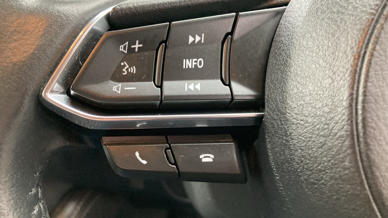 Used Mazda Mazda2 2019 for sale - 76352909: Photo 32