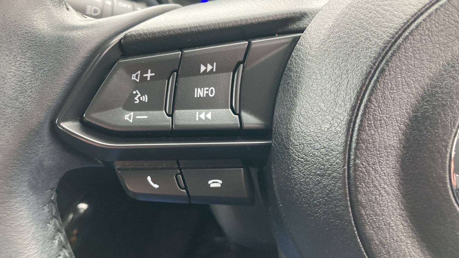 Used Mazda Mazda2 2024 for sale - 77492480: Photo 31