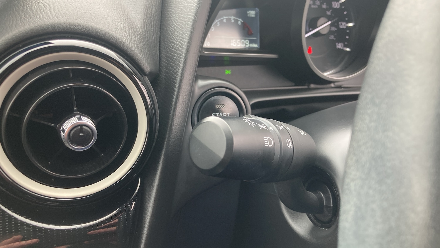 Used Mazda Mazda2 2024 for sale - 77492480: Photo 37