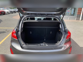 Used Ford Fiesta 2018 for sale - 78408801: Photo