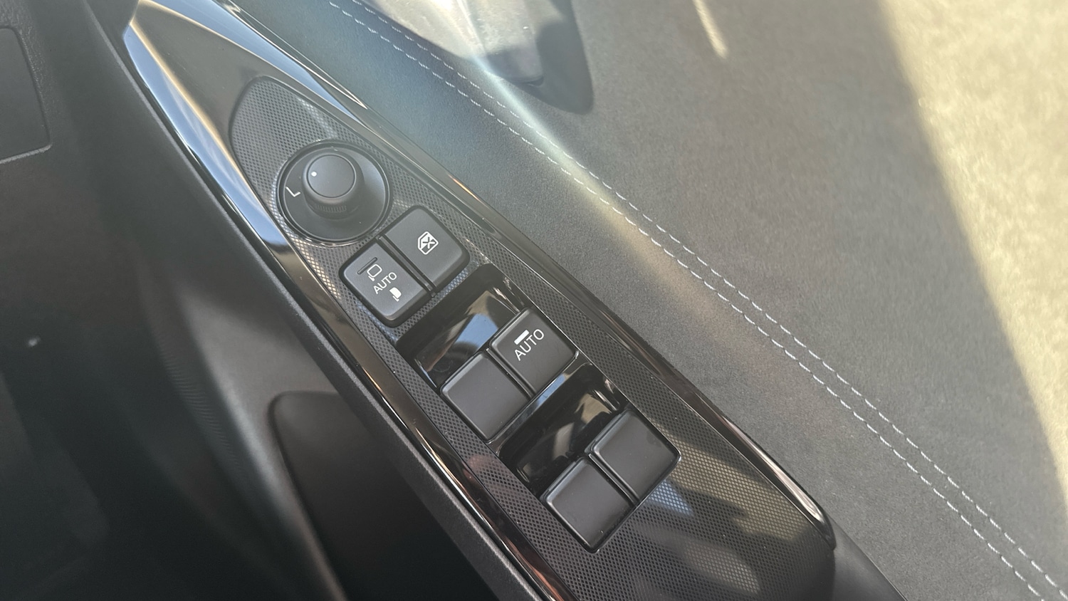 Used Mazda Mazda2 2022 for sale - 78175679: Photo 31