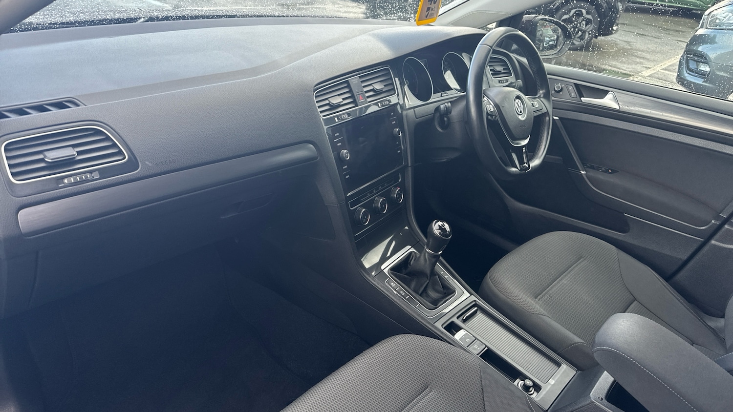 Used Volkswagen Golf 2017 for sale - 78025273: Photo 12