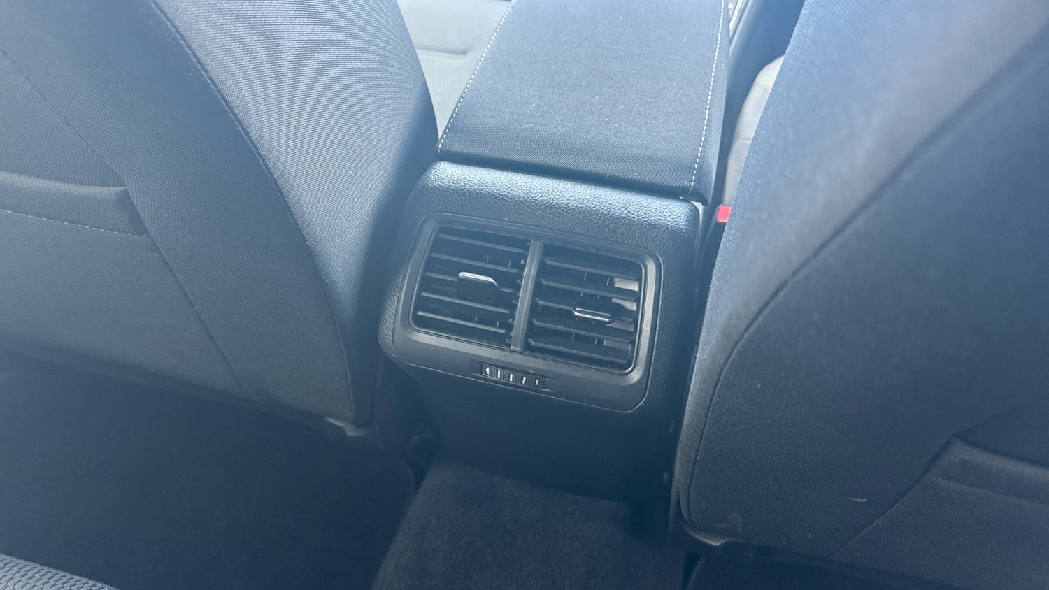 Used Volkswagen Golf 2017 for sale - 78025273: Photo 27