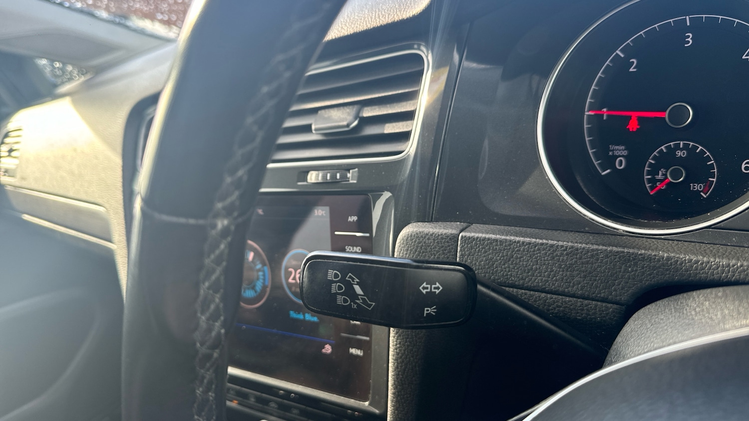 Used Volkswagen Golf 2017 for sale - 78025273: Photo 32