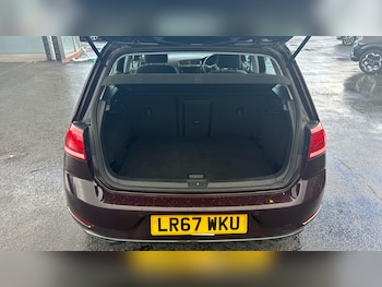 Used Volkswagen Golf 2017 for sale - 78025273: Photo