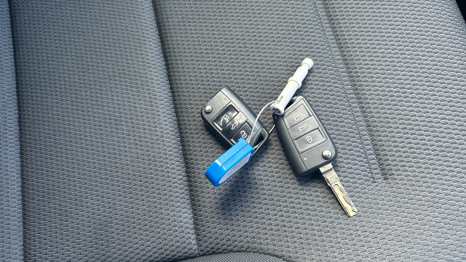 Used Volkswagen Golf 2017 for sale - 78025273: Photo 8