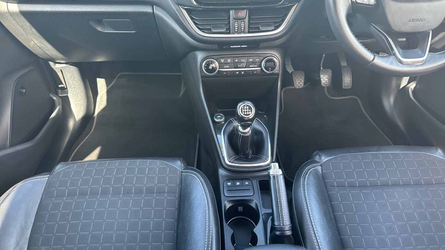 Used Ford Fiesta 2019 for sale - 78217895: Photo 21