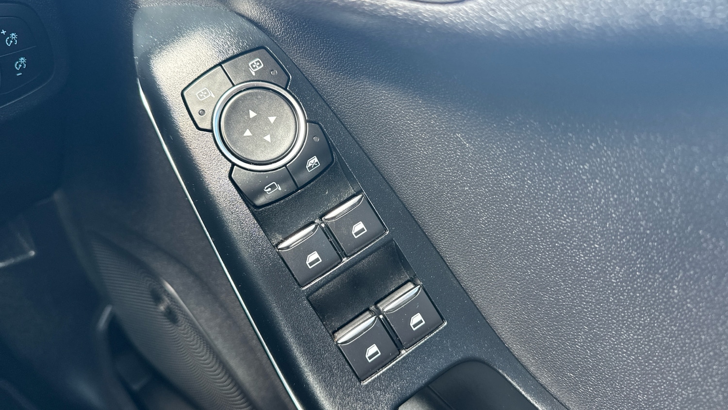 Used Ford Fiesta 2019 for sale - 78217895: Photo 38