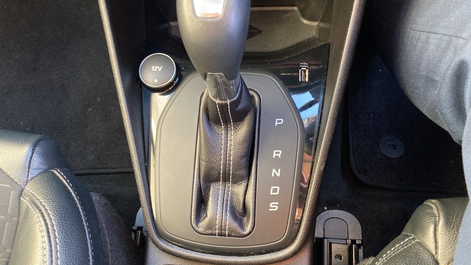 Used Ford Fiesta 2019 for sale - 77094015: Photo 38