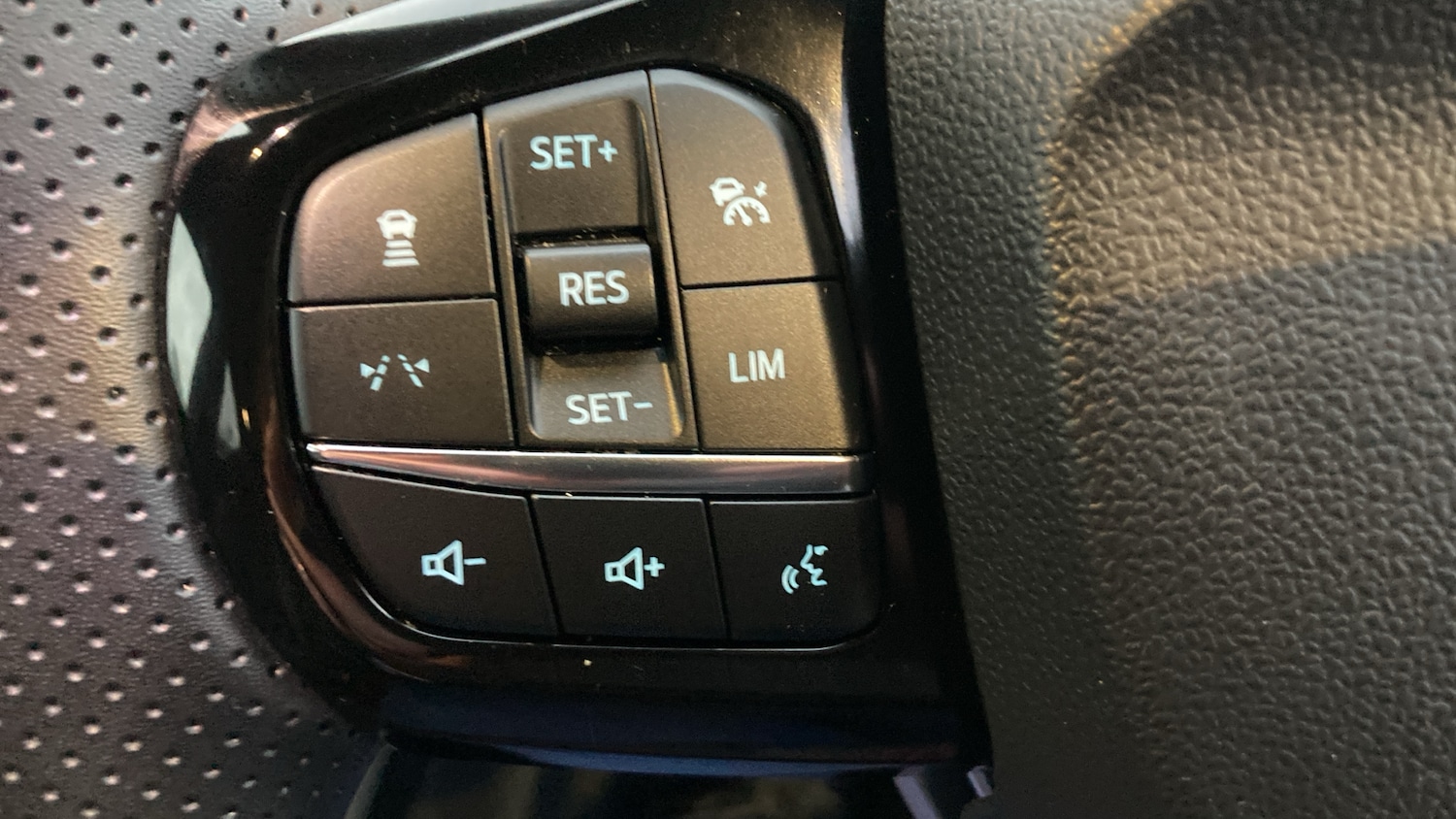 Used Ford Puma 2025 for sale - 77423242: Photo 36