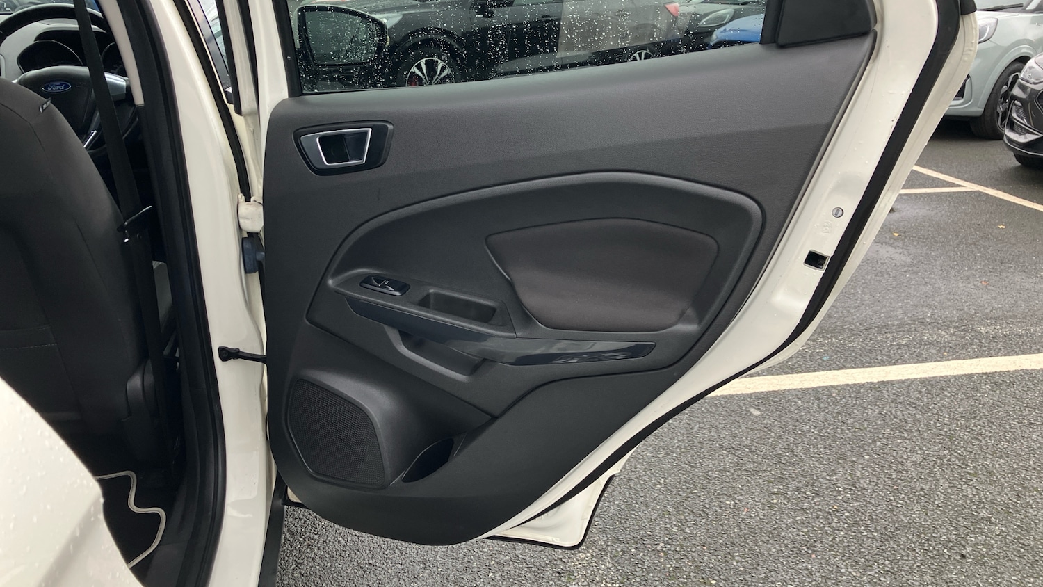Used Ford Ecosport 2016 for sale - 76542739: Photo 31