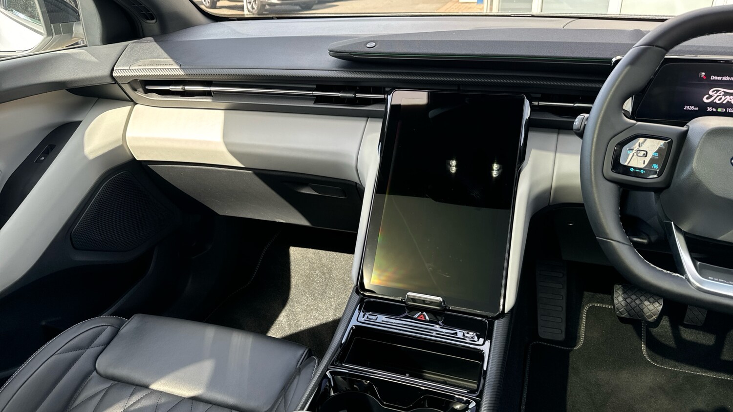 2025 Ford Explorer 210kW Premium 77kWh 5dr Auto Electric Estate Estate Electric - Picture 16 of 24