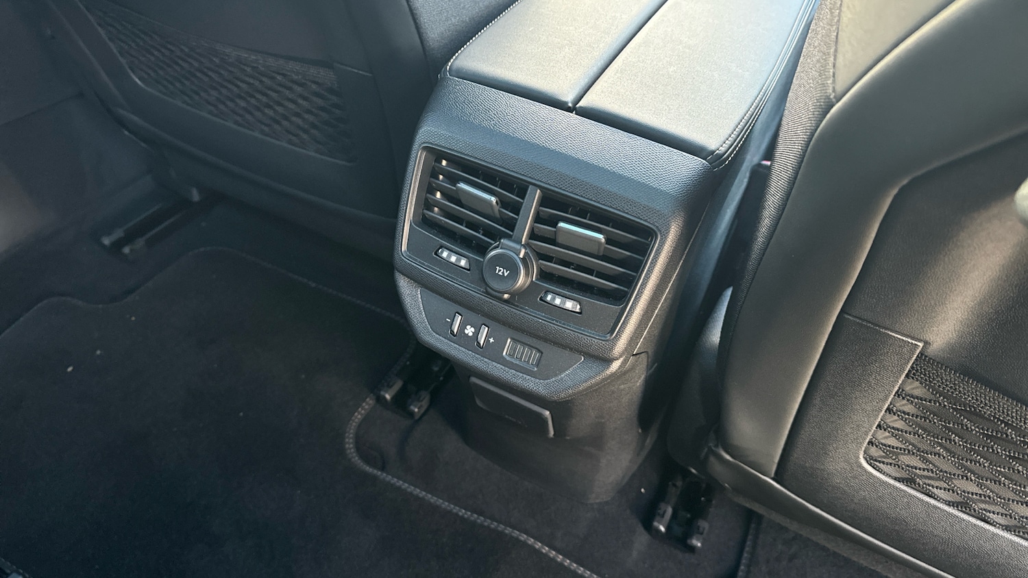 Used Peugeot 5008 2020 for sale - 77261316: Photo 30