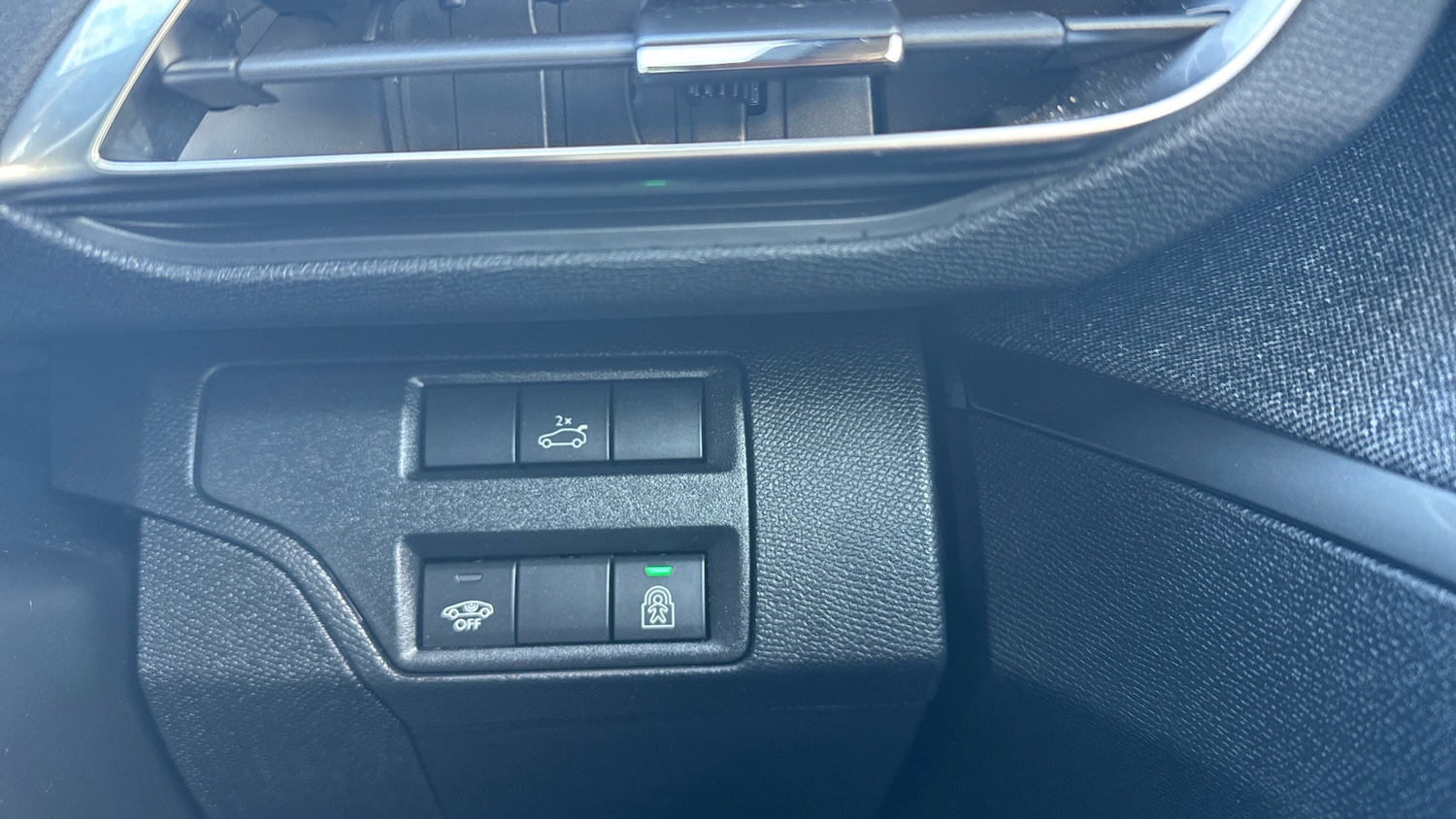 Used Peugeot 5008 2020 for sale - 77261316: Photo 34