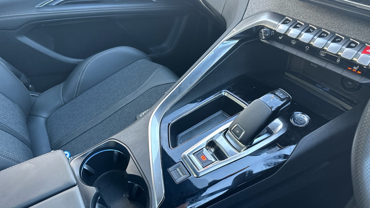 Used Peugeot 5008 2020 for sale - 77261316: Photo 44