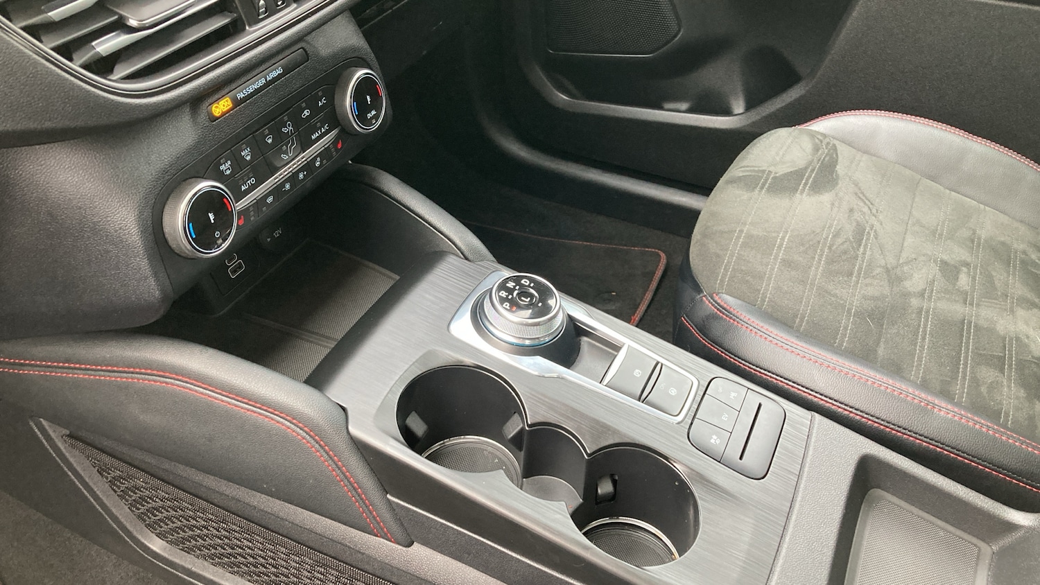 Used Ford Kuga 2023 for sale - 76504859: Photo 13