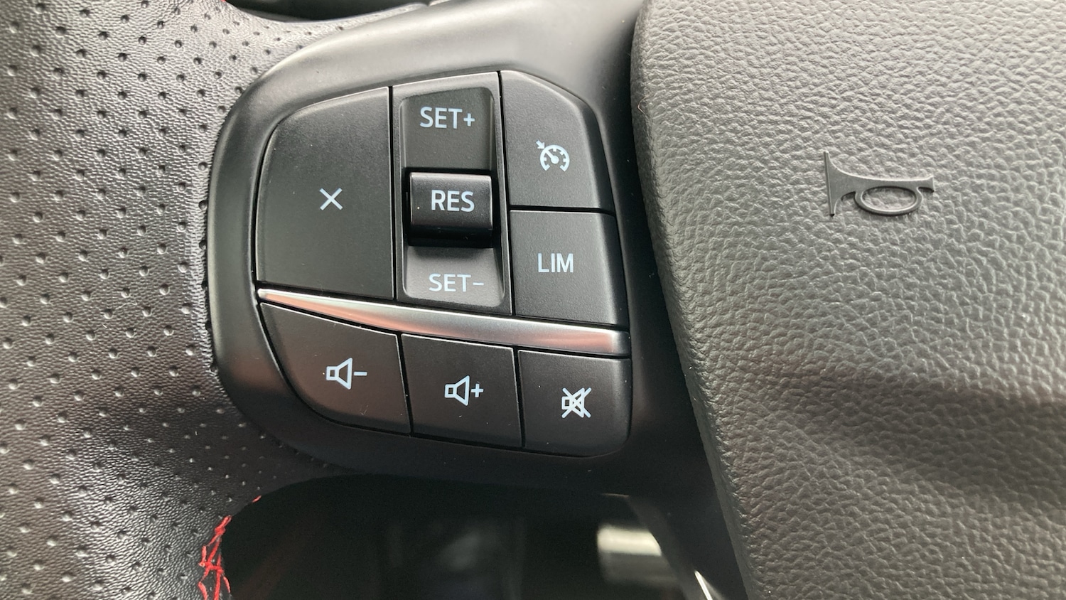 Used Ford Kuga 2023 for sale - 76504859: Photo 23