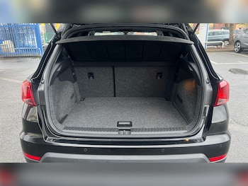 Used SEAT Arona 2018 for sale - 77297050: Photo