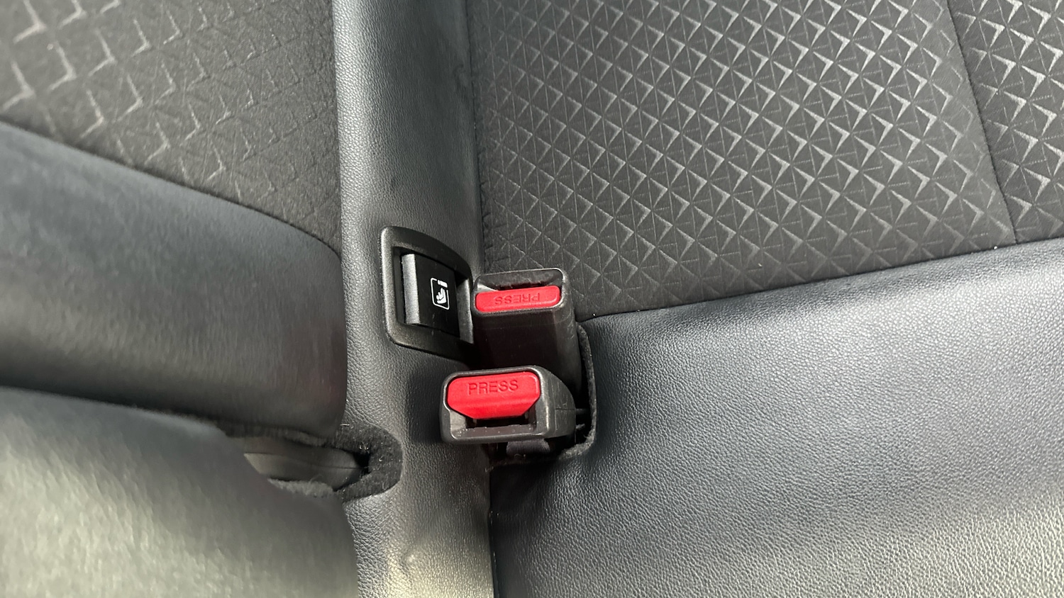 Used Nissan Juke 2022 for sale - 76404440: Photo 19