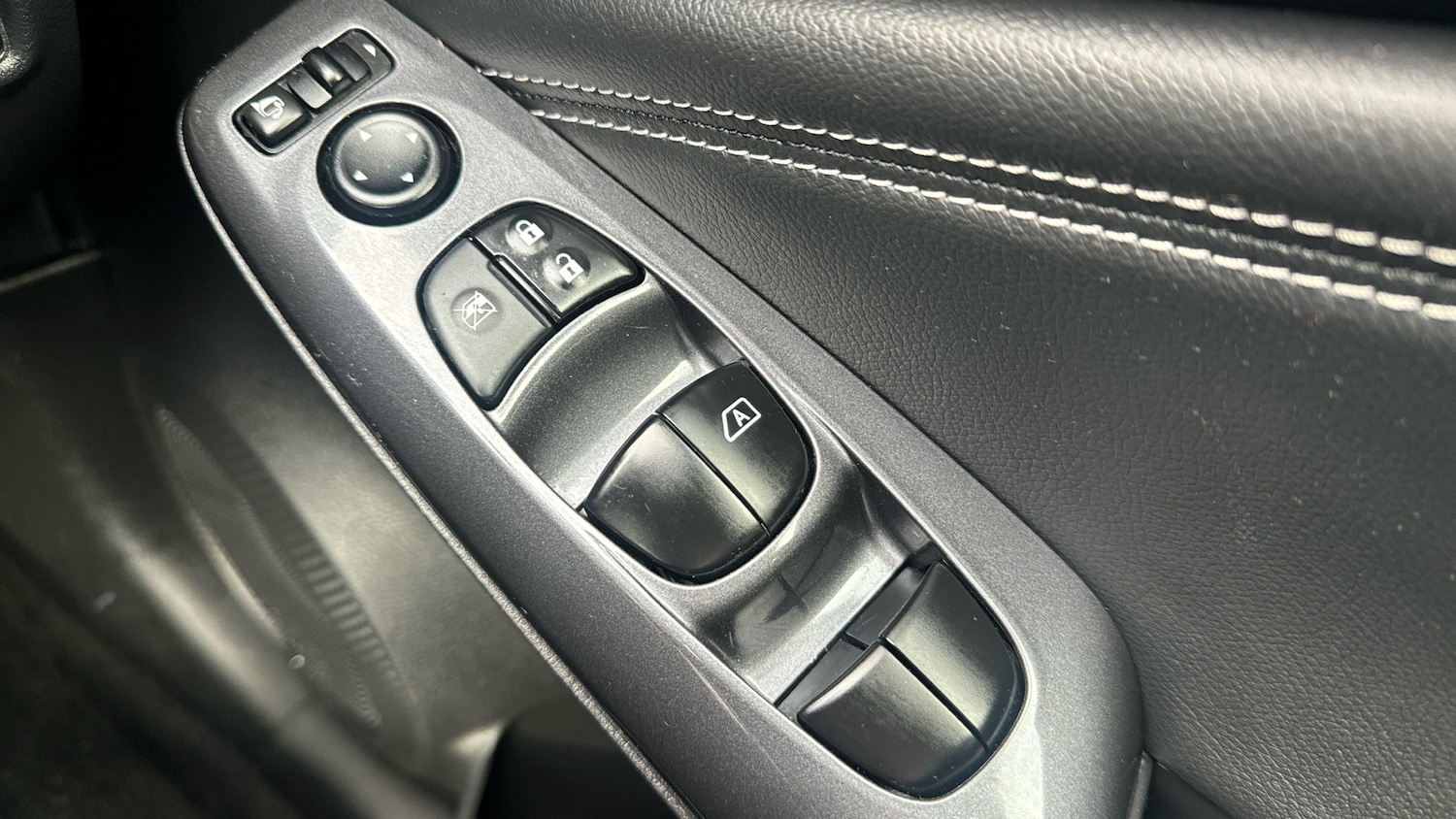 Used Nissan Juke 2022 for sale - 76404440: Photo 31