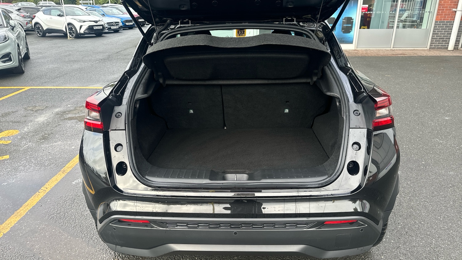 Used Nissan Juke 2022 for sale - 76404440: Photo 4