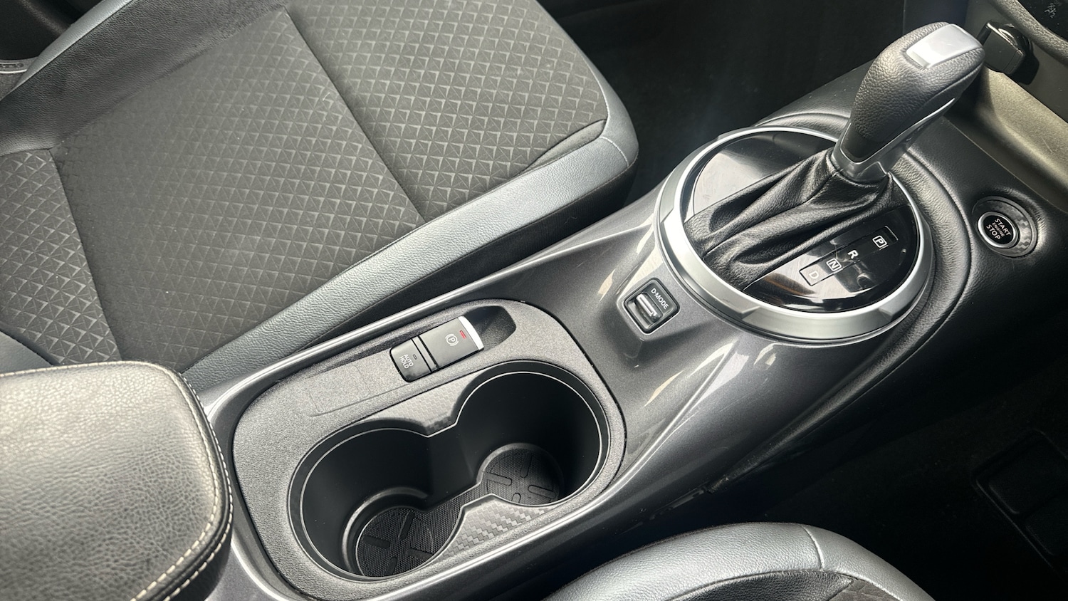 Used Nissan Juke 2022 for sale - 76404440: Photo 40