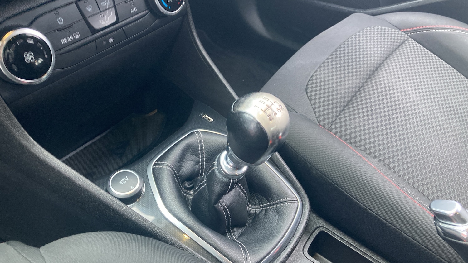 Used Ford Fiesta 2018 for sale - 77474956: Photo 18