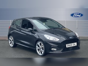 Used Ford Fiesta 2018 for sale - 77474956: Photo