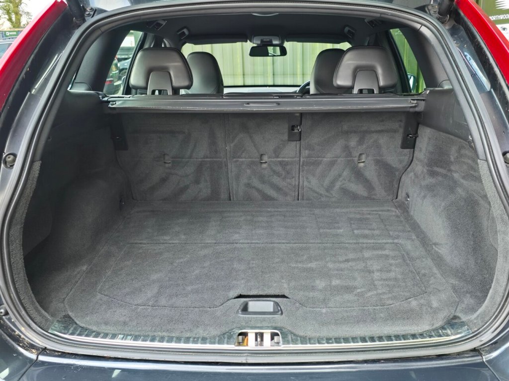 Used Volvo XC60 2013 for sale - 77399853: Photo 10