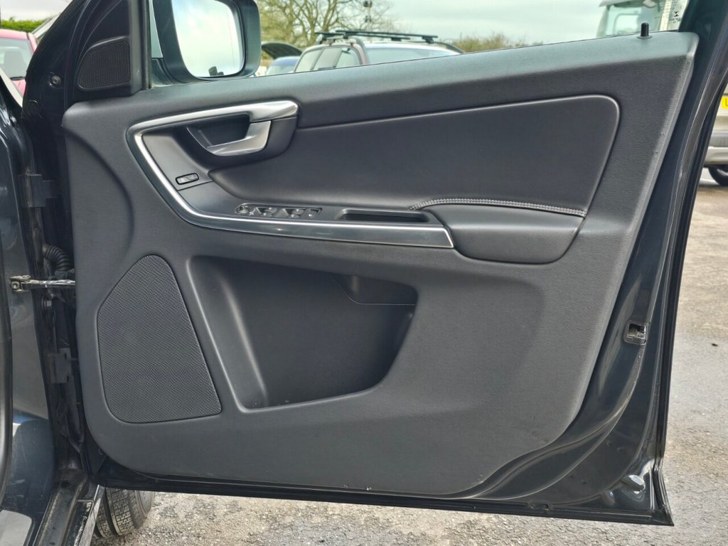 Used Volvo XC60 2013 for sale - 77399853: Photo 16