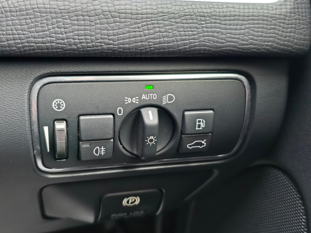 Used Volvo XC60 2013 for sale - 77399853: Photo 26