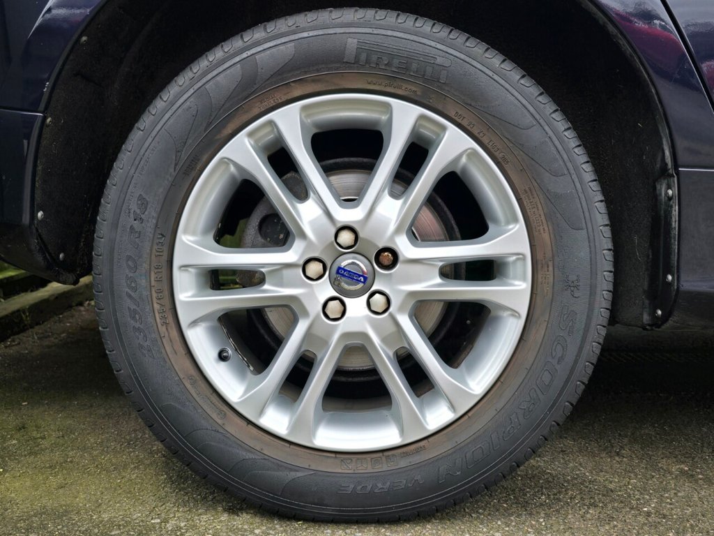 Used Volvo XC60 2015 for sale - 77680710: Photo 15